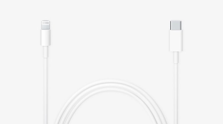  ▲ 没了耳机和充电头，多了一根 C to L 的线，好事坏事？