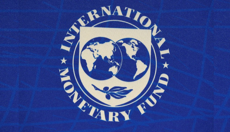 国际货币基金组织：预计印度本财年经济萎缩10.3%