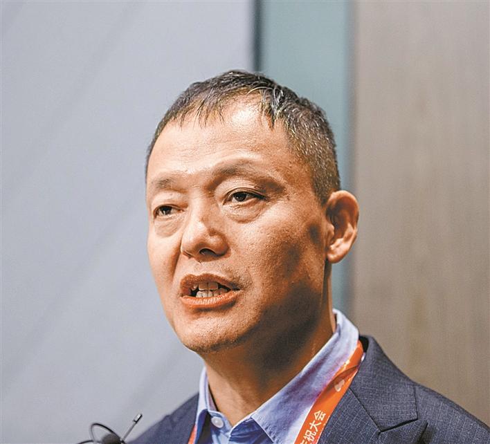 高云峰坚持创新为本重器强国