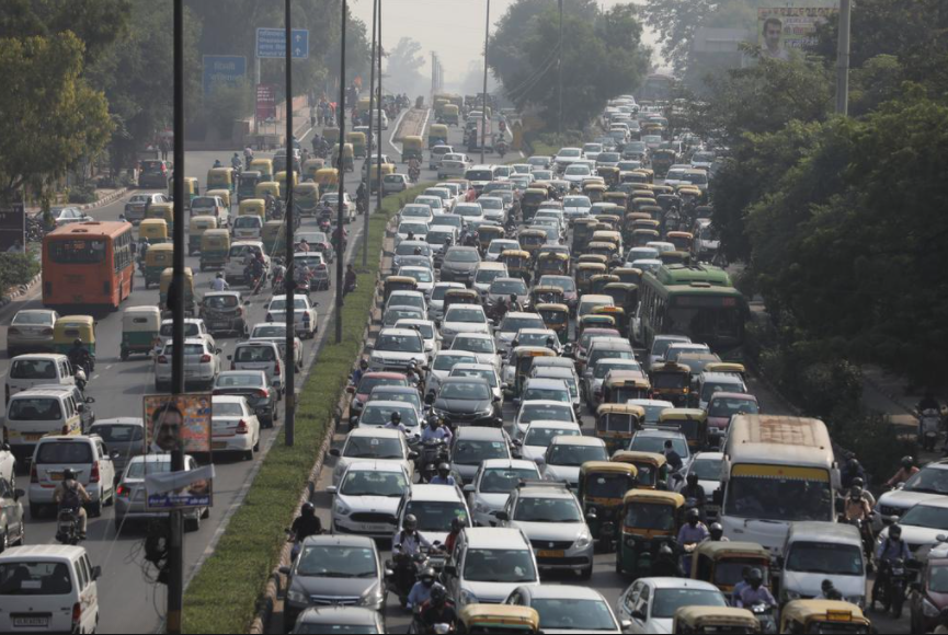 海外网|印度空气污染两年来最严重 居民家中自备氧气瓶