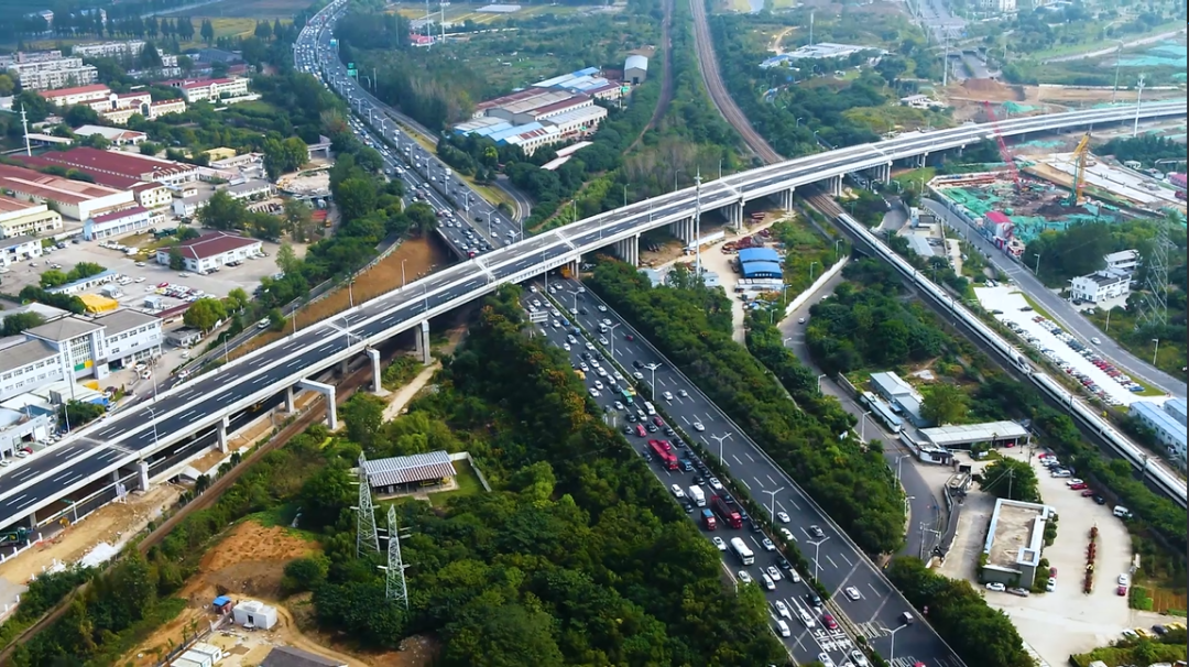 刚刚南京城东这条重要的断头路通车了