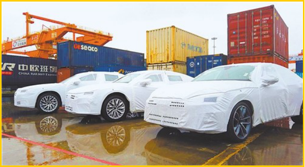 △10月15日，首列中欧班列“奥迪整车进口班列”抵达西安