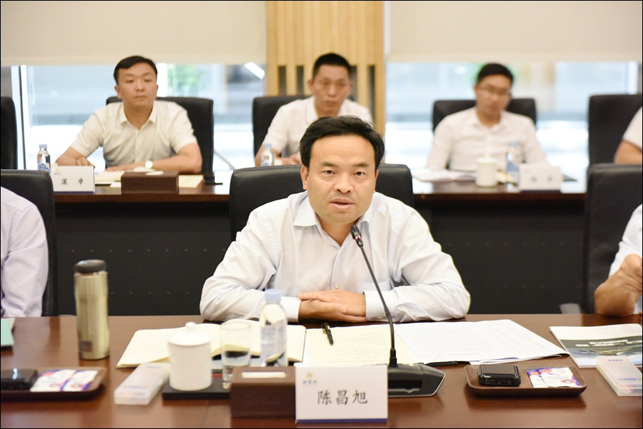 李百安会见铜仁市委书记陈昌旭