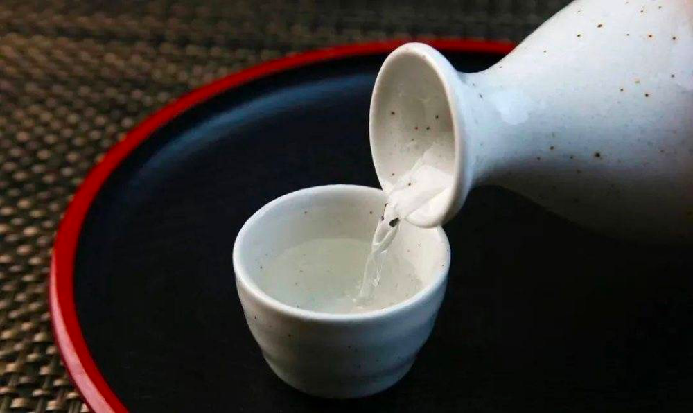 营收下滑股价上涨？金徽酒上半年仅完成四成年度营收目标