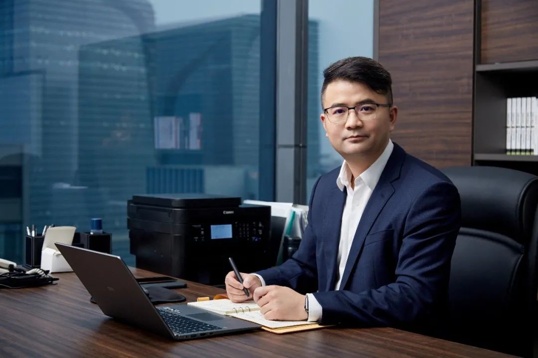 2020新生专访清华经管emba余宇行胜于言以变革谋发展