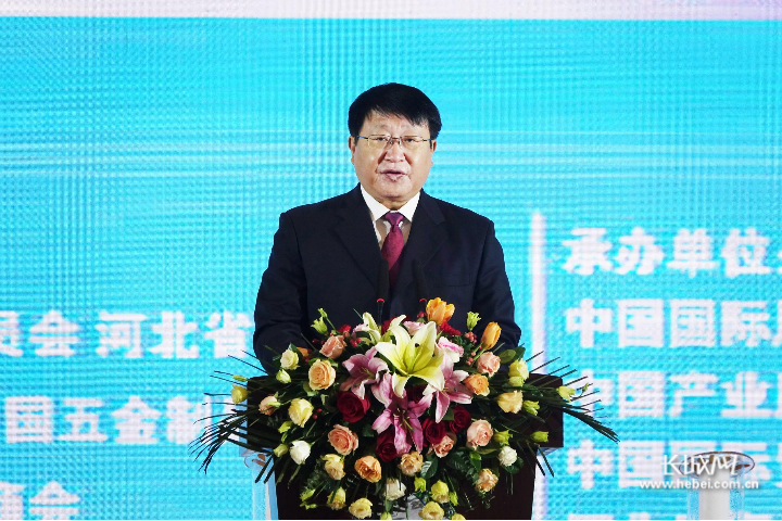 中共安平县委书记范庆法发表致辞.长城网记者&nbsp;卢婉凤&nbsp;摄