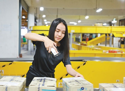 中国快递企业在东南亚：服务赢得口碑 电商助力经贸发展