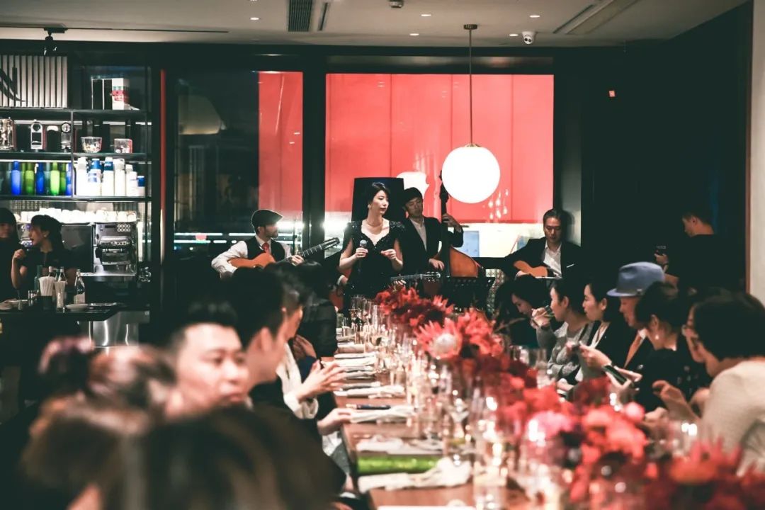 美是一种无形财富诺亚财富vip卡地亚高级珠宝私享晚宴