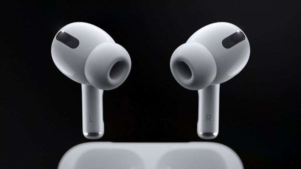 相关消息称：苹果明年或推入门级AirPods和更小的AirPods Pro