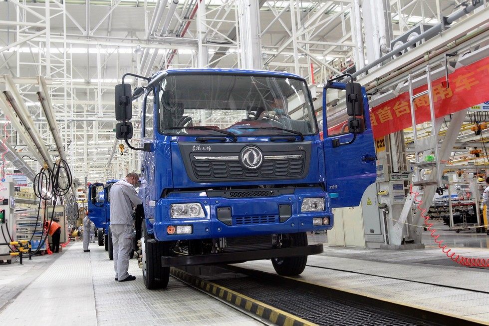 原标题:日破820辆 年内第三次刷新车辆装配速度    来源:东风汽车报