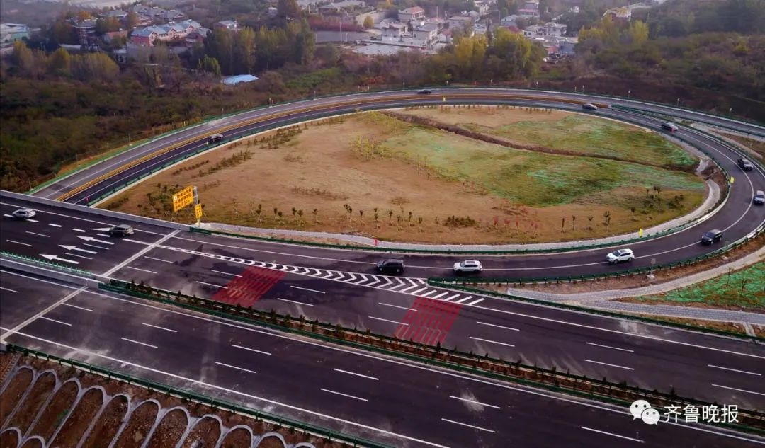 济泰高速一公里通行费9毛 网友晒账单吐槽：到底贵不贵？