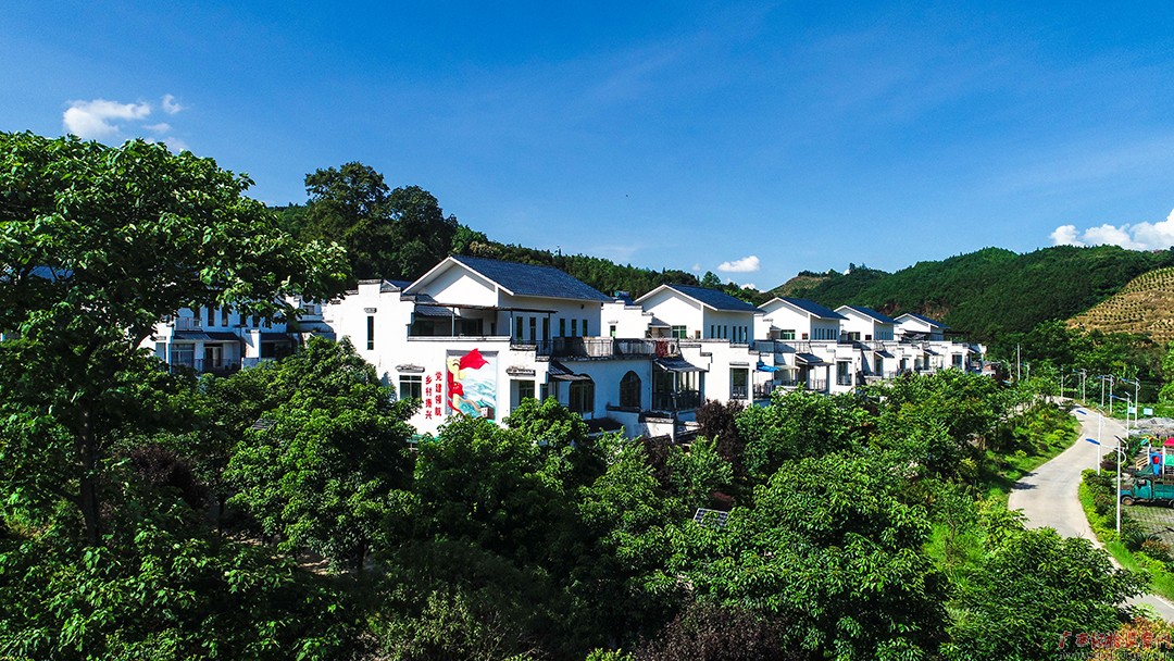 西山村的小康密码