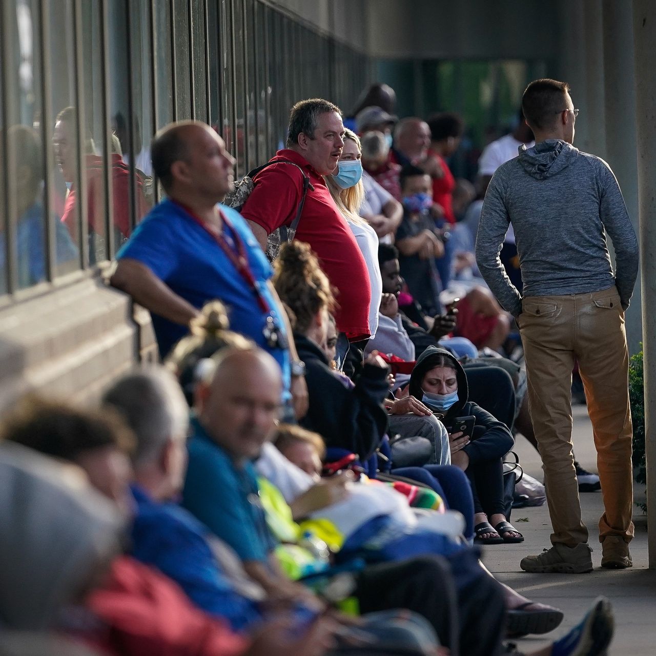 美国上周首次申请失业救济人数为75 1万人 新冠肺炎 新浪财经 新浪网