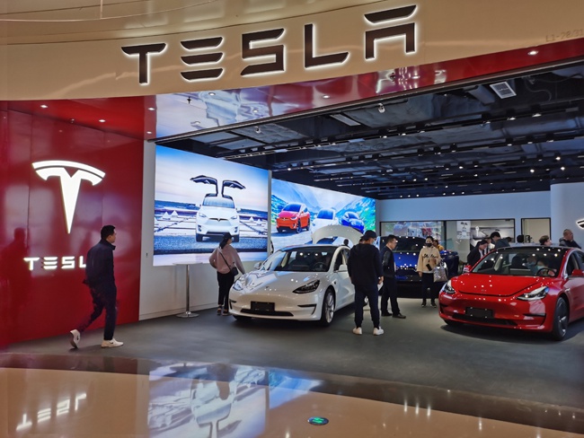 上海限行政策升级激起千层浪 租车公司加速补短板