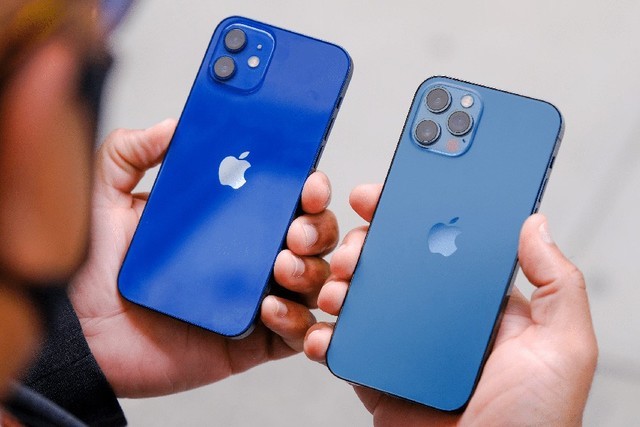 为搞清iphone 12究竟是什么蓝我们找了n多买家秀 Iphone12 蓝色 手机 新浪科技 新浪网