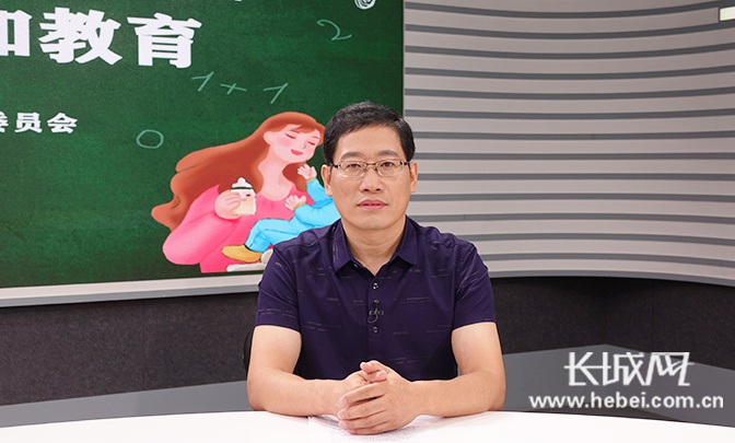 河北师范大学学前教育学院副院长王德强.