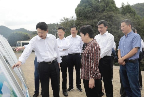 绍兴市副市长陶关锋,诸暨市领导徐良平,胡华良,郦小飞等分别参加.