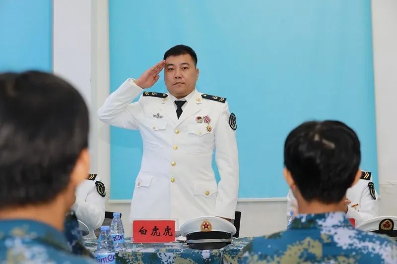 又回到沙角大学他们还是曾经那个少年