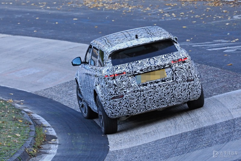 中期改款路虎极光首次曝光 轴距加长/新增7座