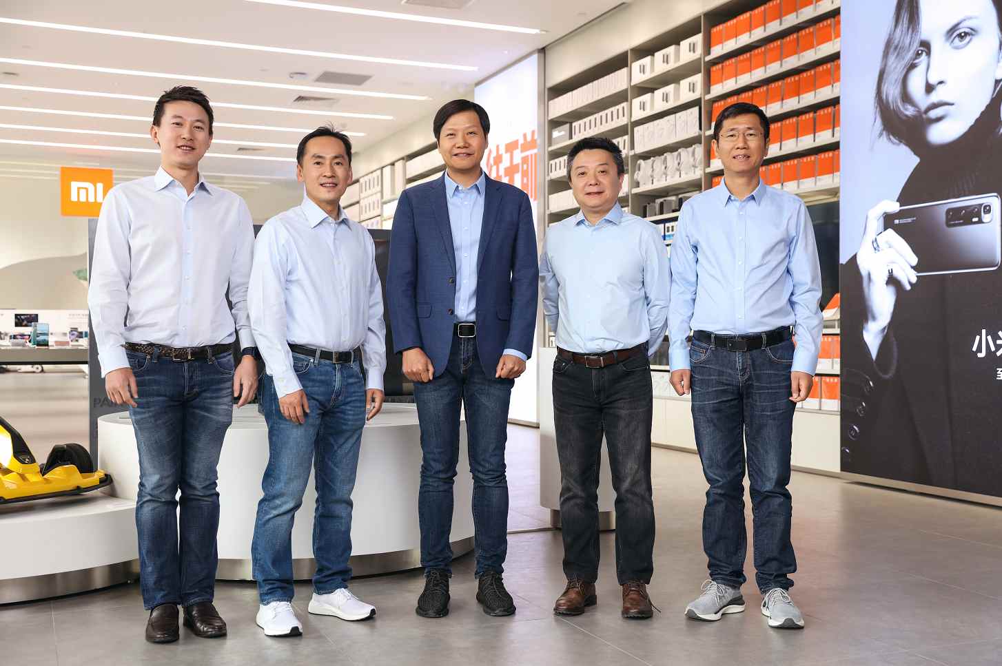 雷军招揽前瑞信高管 林世伟正式履职小米CFO