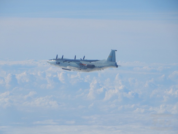 两架解放军军机今日进入台西南空域:台军:两架解放军军机今日进入台西南空域