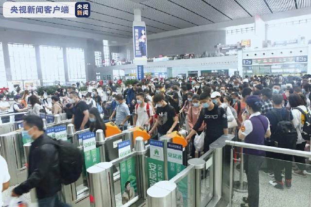 长三角铁路交卷：双节期间发送旅客破2600万