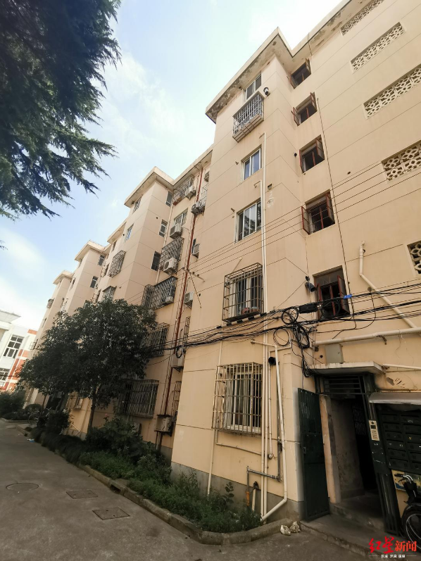 上海95后夫妻卫生间死亡事件 致命气体成因曝光