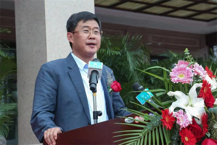 莫翠平:用爱浇筑医养产业 用心铸就"百岁工程"