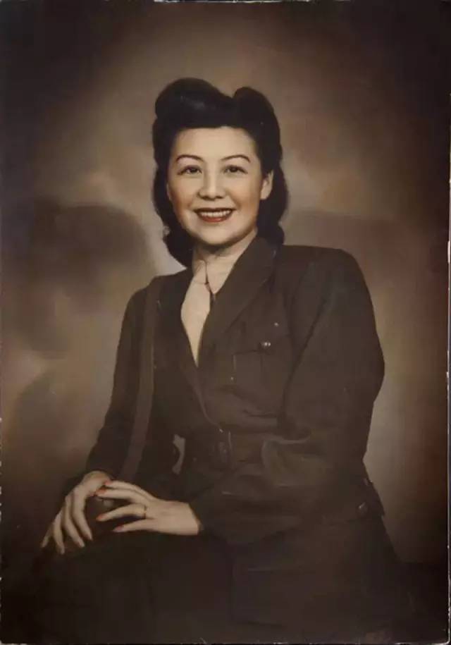 程乃珊老照片背后的海派真谛是优雅