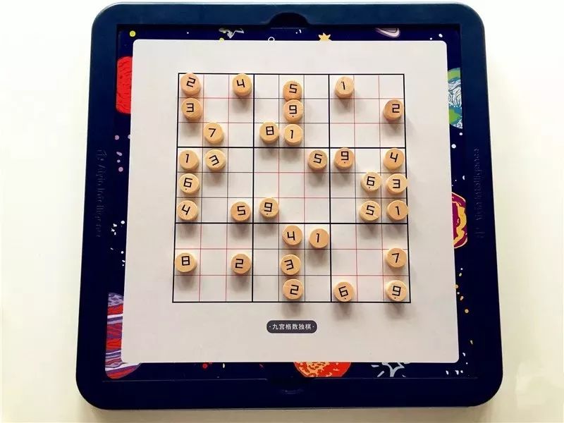 以及独具特色的数独游戏棋,数字记忆棋,策反棋99还有玩法新奇的蛇棋