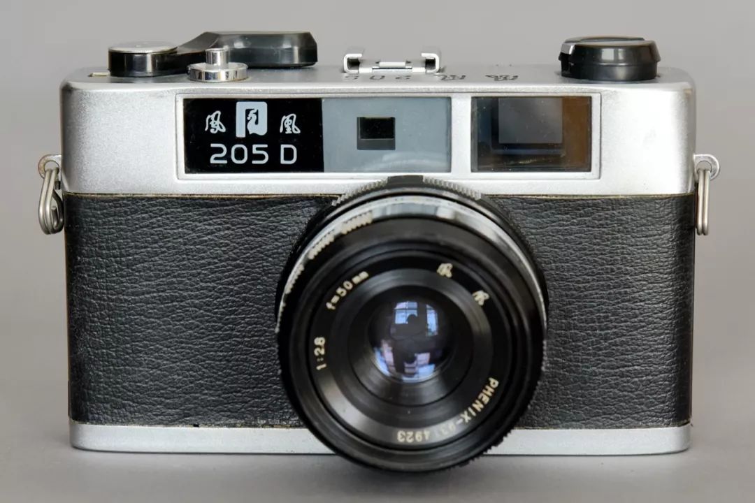 经典相机|我的凤凰205 e ——兼谈国产205系列相机