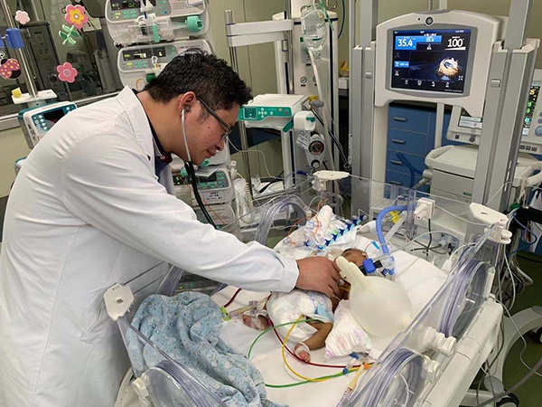 先心病宝宝出生仅3斤,上海多学科专家团队成功完成根治手术|新生儿