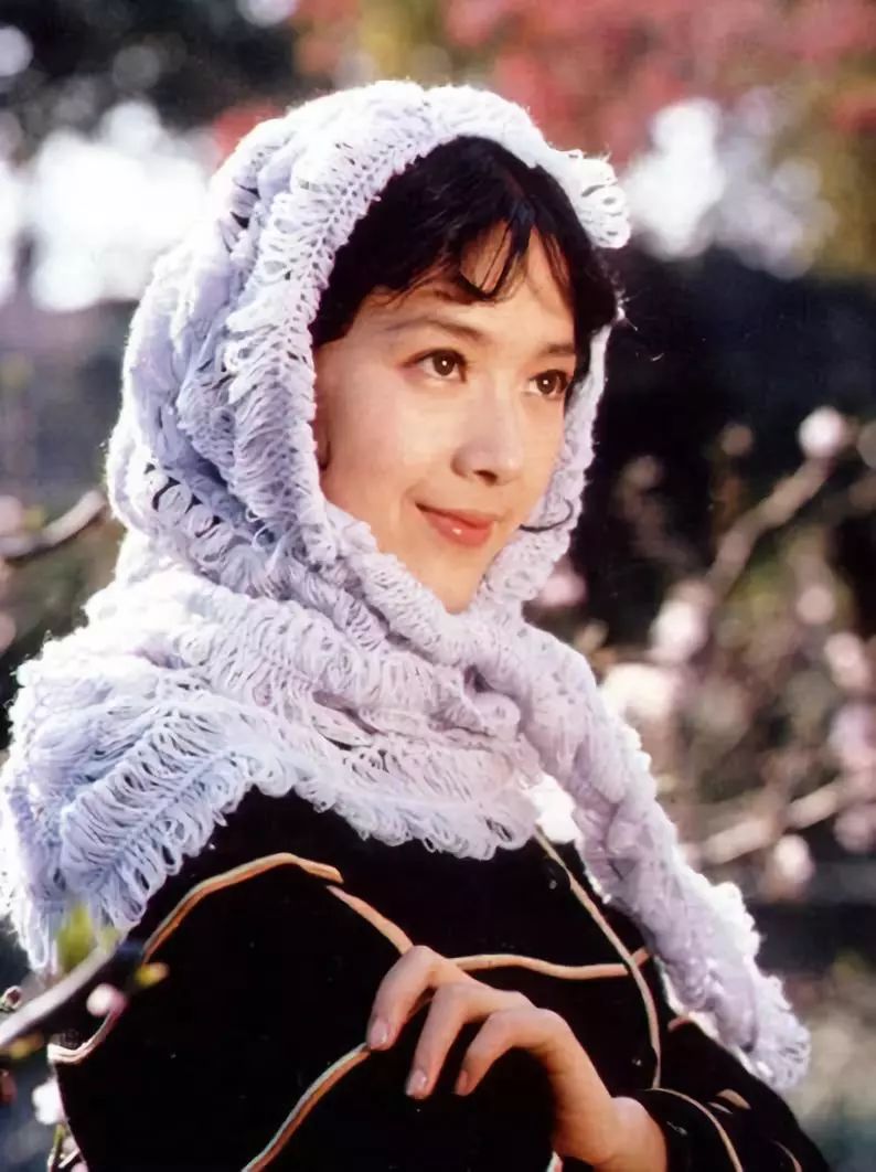 年龚雪在美国嫁给北大博士张迅张迅对龚雪一往情深丝毫不为流言所影响