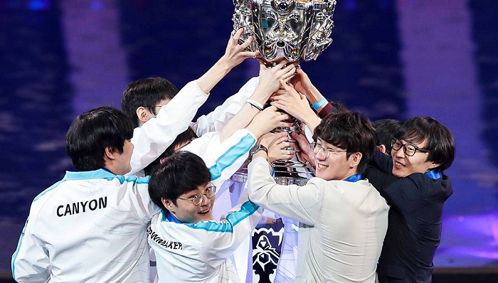 图片来源：2020英雄联盟全球总决赛