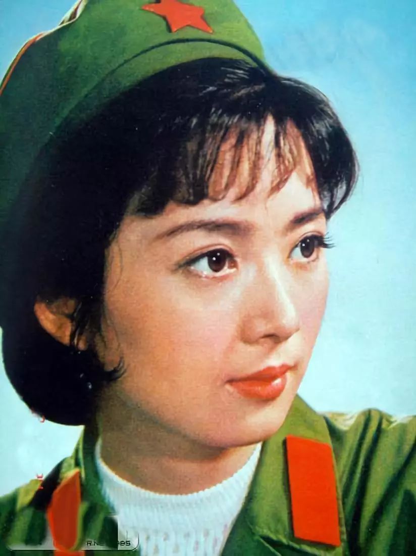 龚雪|大桥下面_新浪新闻