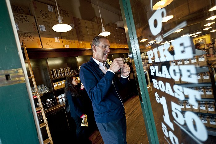 专访星巴克之父霍华德舒尔茨用创造力和同理心共度艰难时刻