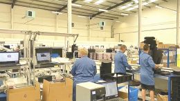 国际奢侈品牌年底冲刺“双11” 有品牌连续三次补货