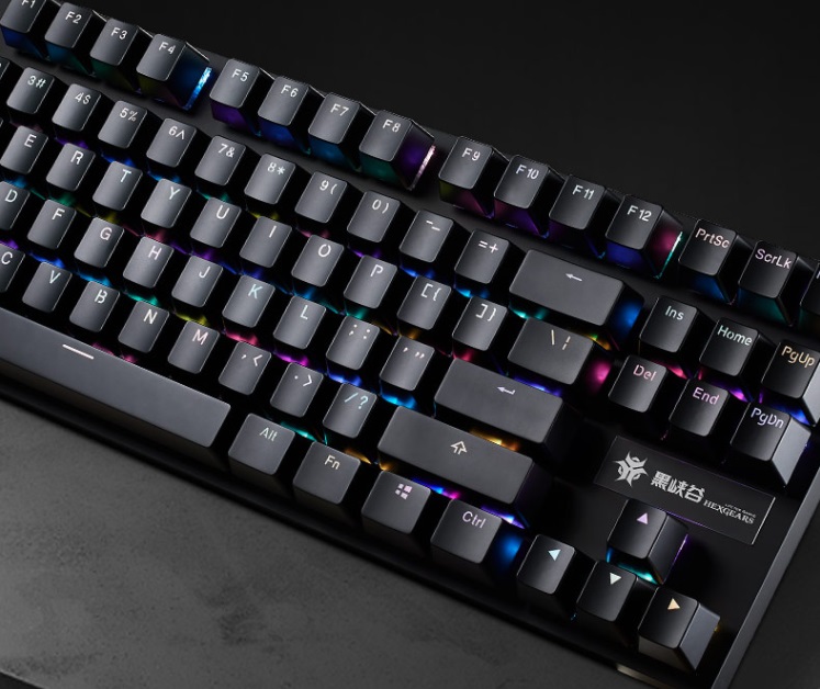 跪起来舒服点黑峡谷14米机械键盘99999元开售