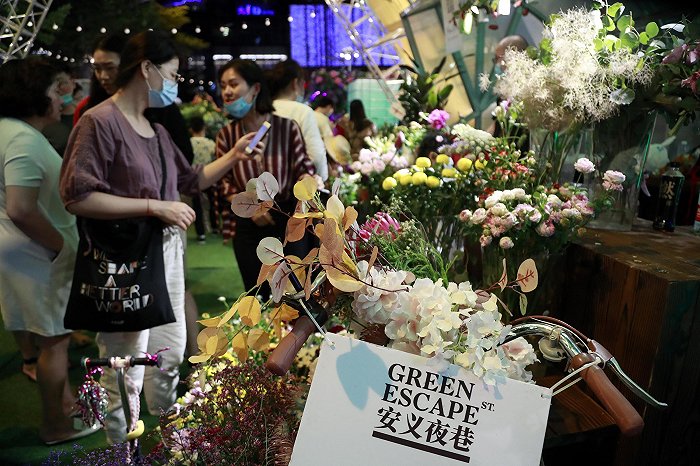 上海安义夜巷 （图片来源：视觉中国）