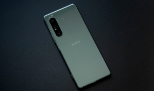 索尼xperia1 Ii评测 是手机更是相机 一个可以装在兜里的微单 手机新浪网