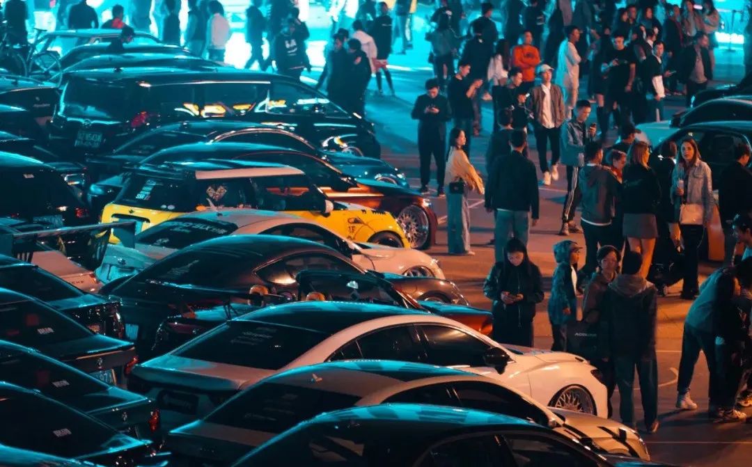 隐秘的暴利生意：玩车玩出近2000亿 个性化汽车后市场藏着新蓝海