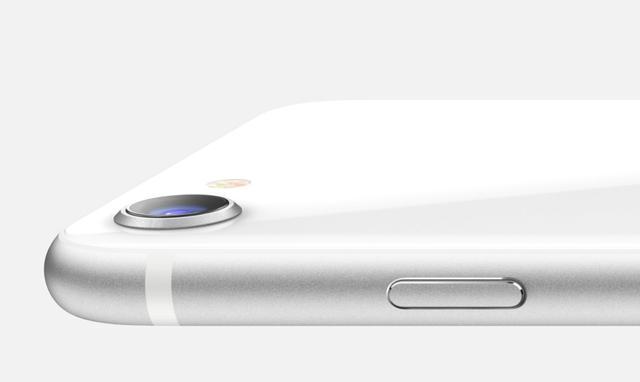 苹果6s用户的烦恼：看不上SE 又嫌iPhone12 mini太小