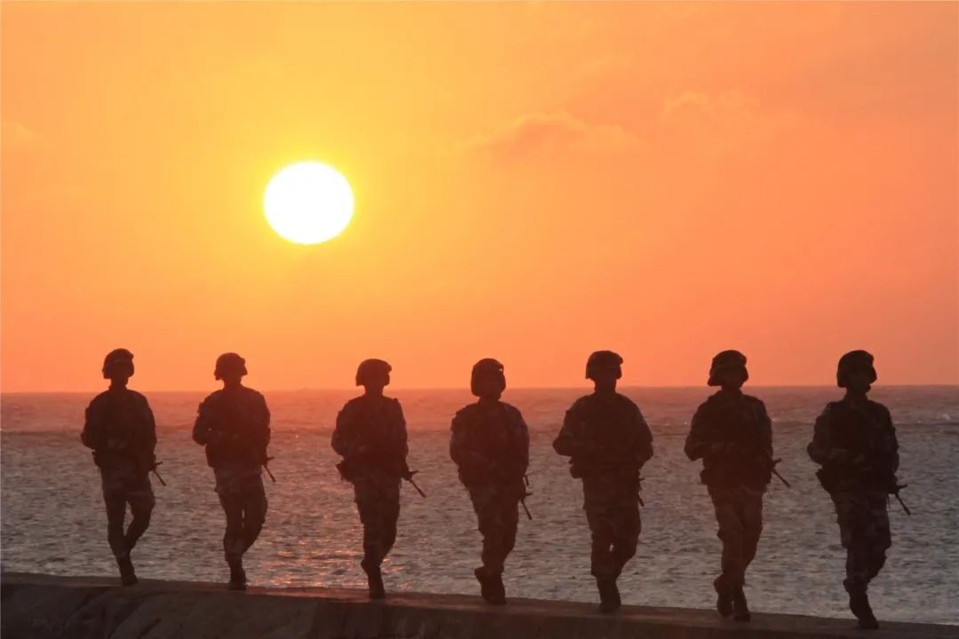 三组镜头带你走进西沙天涯哨兵的家国情怀
