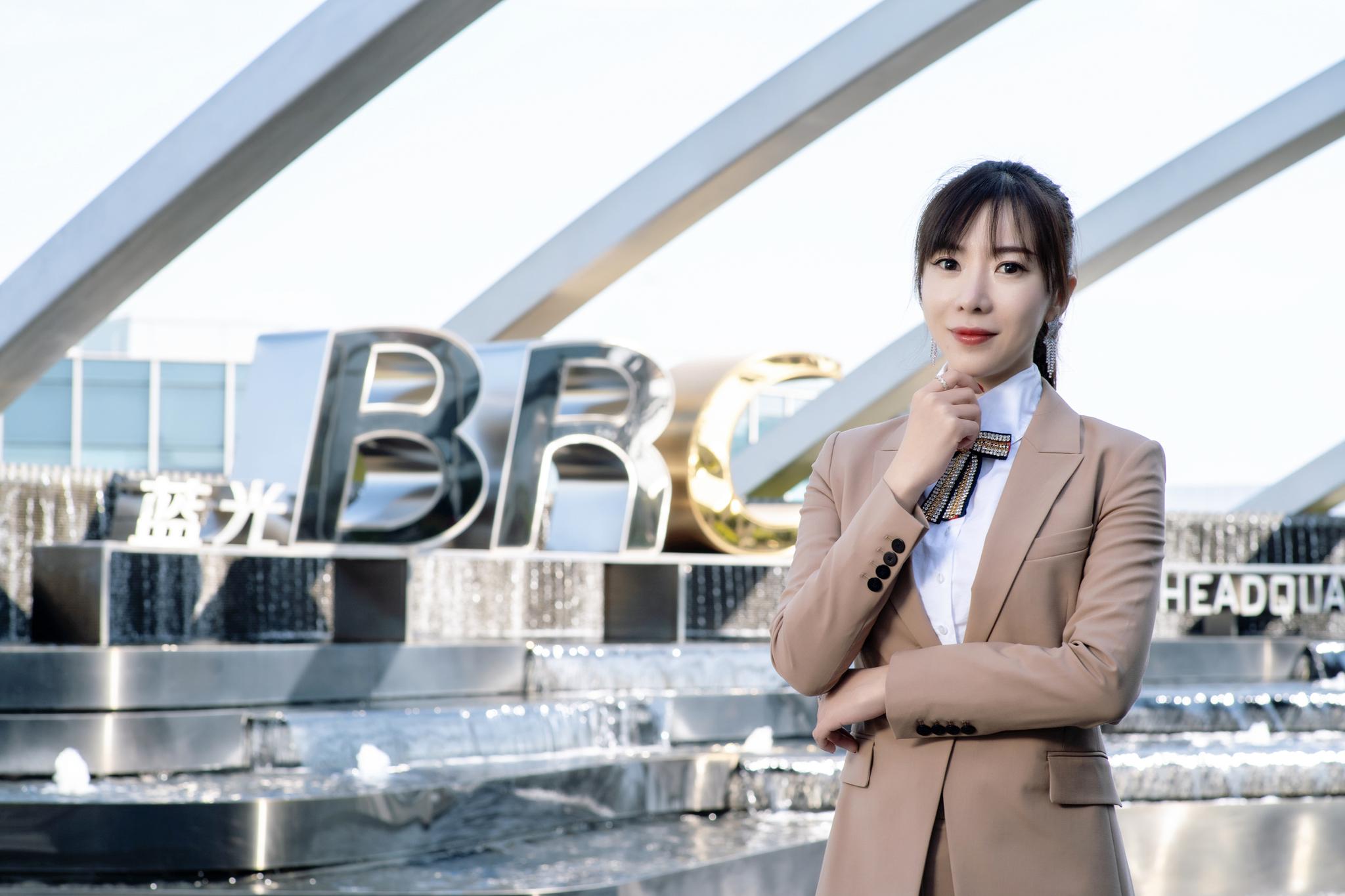 专题·冲刺季的地产营销人| 蓝光发展助理总裁张日芳:未来房地产营销