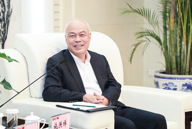 施洪祥会见张家港市副市长陆崇珉