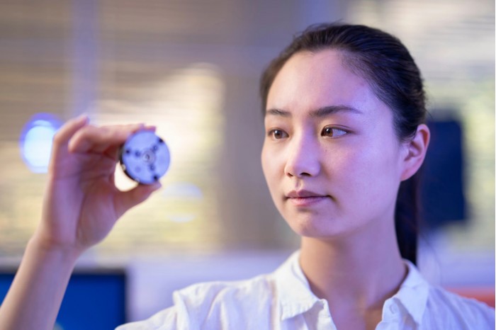 科学家在室温下几分钟内创造出钻石 1 科学家在室温下几分钟内创造出钻石