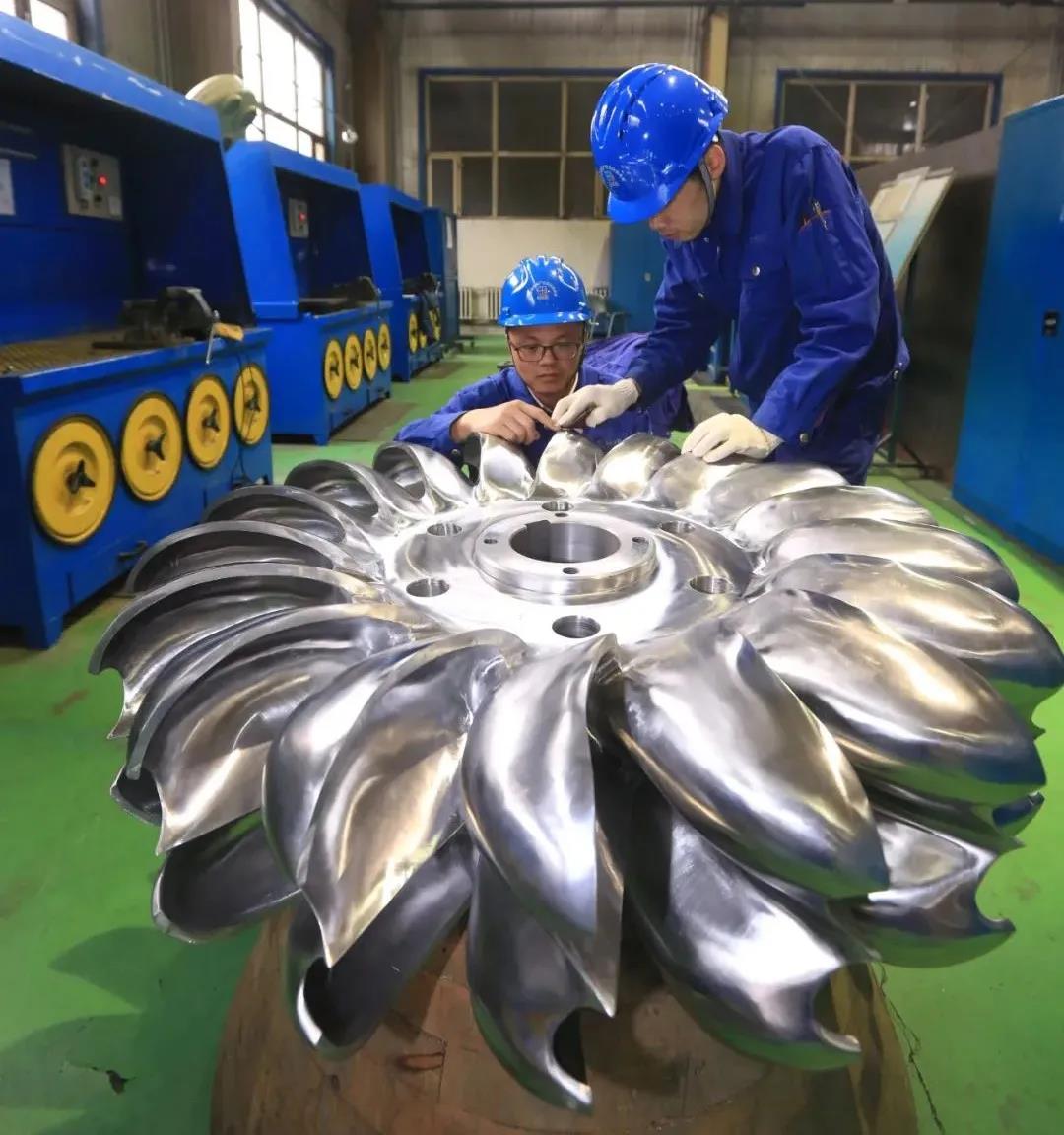 国内首台增材制造冲击式水轮机真机转轮在哈电集团研制成功