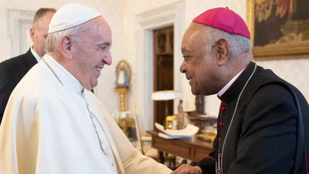  ·2019年11月3日，格里高利到访梵蒂冈时，与教皇方济各会面。