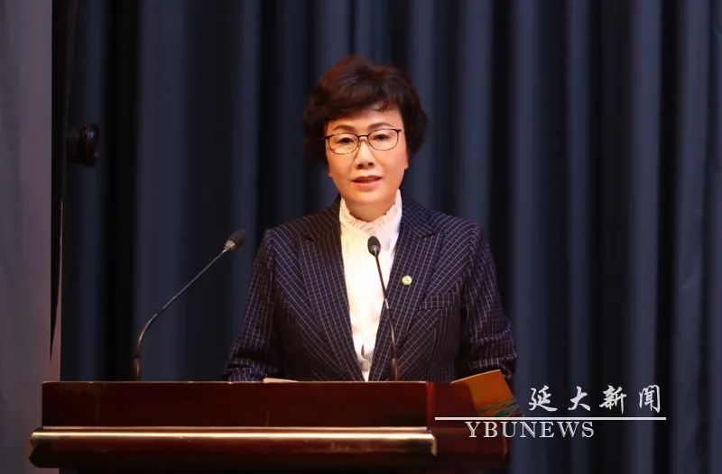 千海兰在讲话中表示,延边大学第二十次学生代表大会暨第十六次研究生