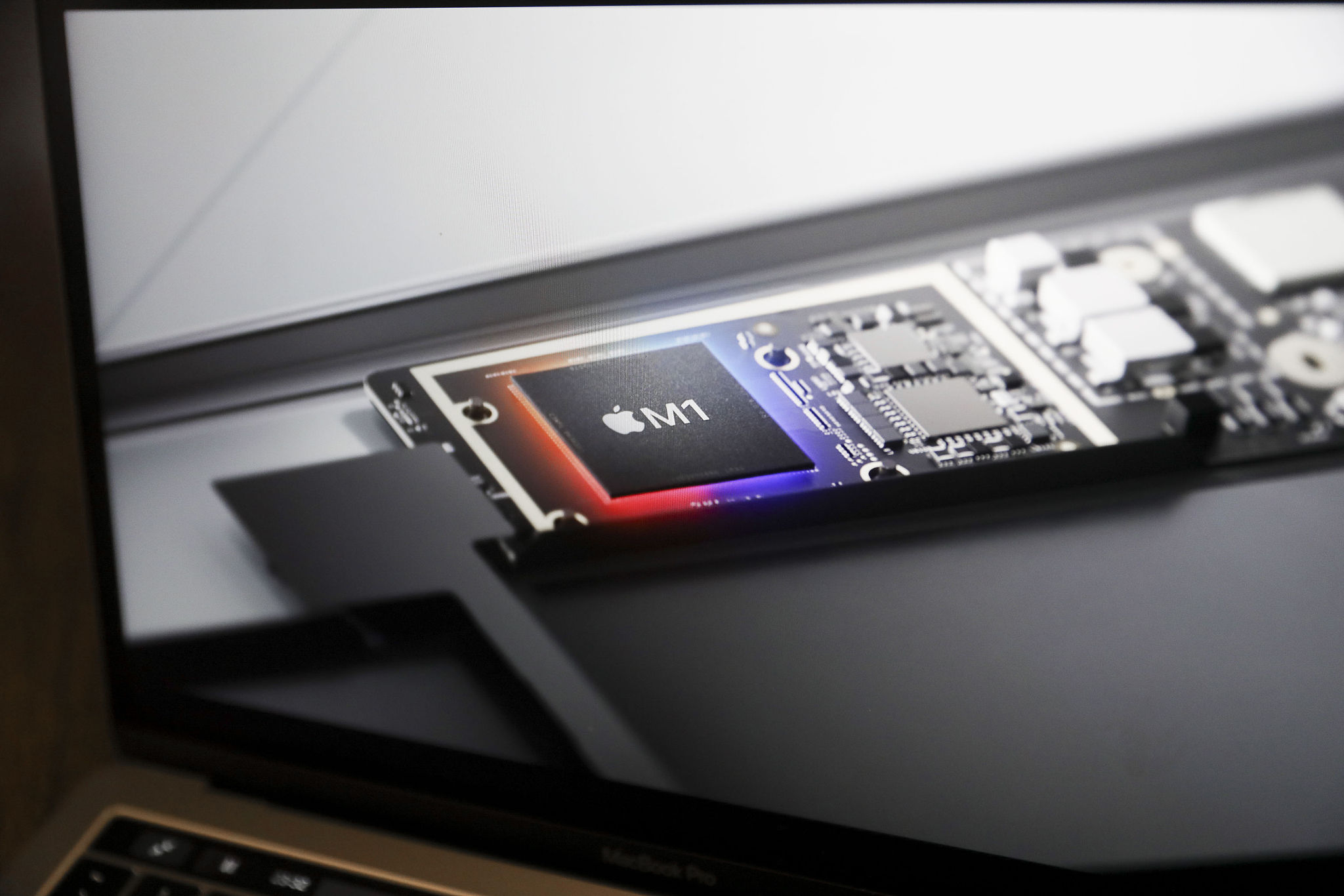 苹果将凭借M1芯片一统桌面和移动生态｜视觉中国